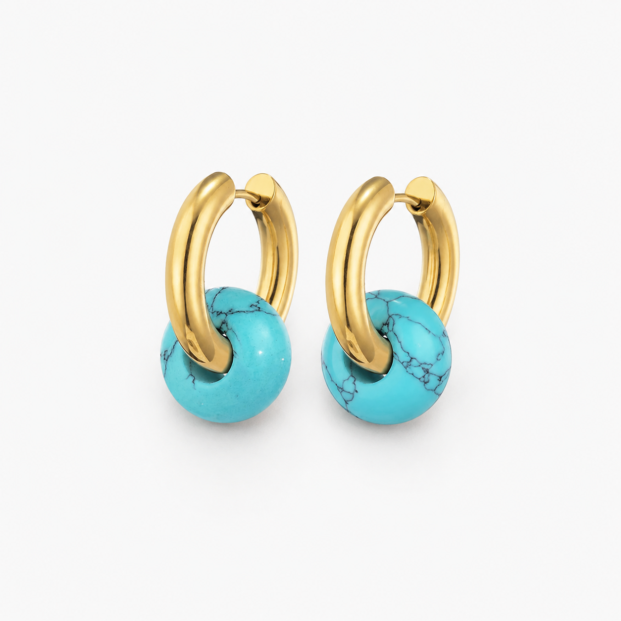 עגילי Turquoise Charm Hoop