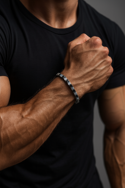 צמיד טניס מואסנייט דגם Arlo