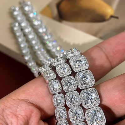 צמיד מואסנייט דגם Royal Crown