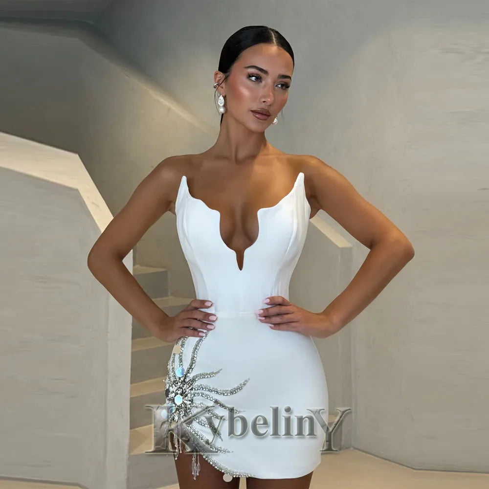 Kybeliny Modern Mini Homecoming Dresses for Women with V-neck Rhinestones Sleeveless Sheath Abendkleider Party Customized